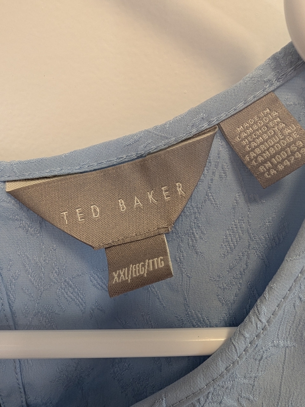2/$40 Ted Baker Light Blue Puff Sleeve Blouse with textured floral - Picture 8 of 8